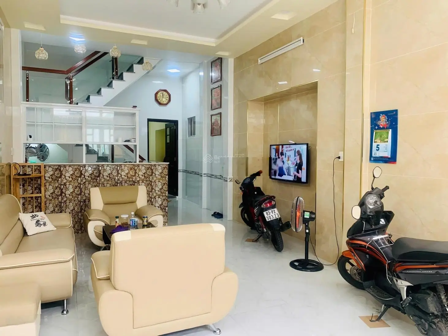 Nhà đẹp Nguyễn Văn Đậu - Q. Bình Thạnh cực sốc - 52,6m2 giá 3 TỶ 27O (CTL). đang cho thuê 16tr/th