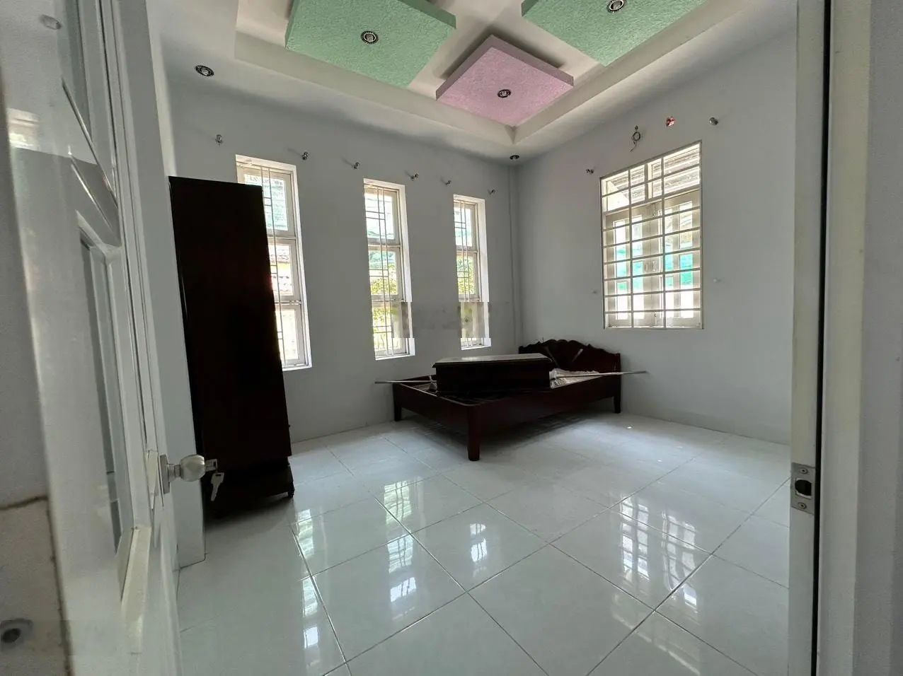 Em CHÍNH CHỦ CẦN BÁN GẤP NHÀ VĨNH THẠNH- Nha Trang. 207m2. Ngang gần 9m. Đất vuông vắn