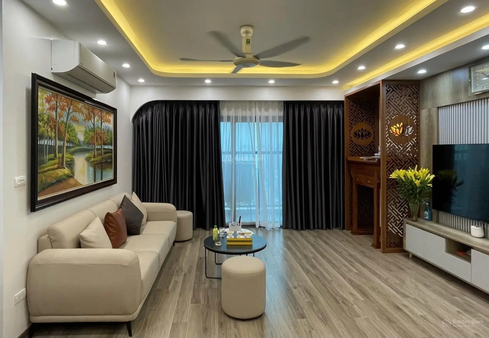 Siêu phẩm 3PN - toà HTT 89 Phùng Hưng - nhà đẹp không góc chết. Xem nhà ngay 0845 994 ***