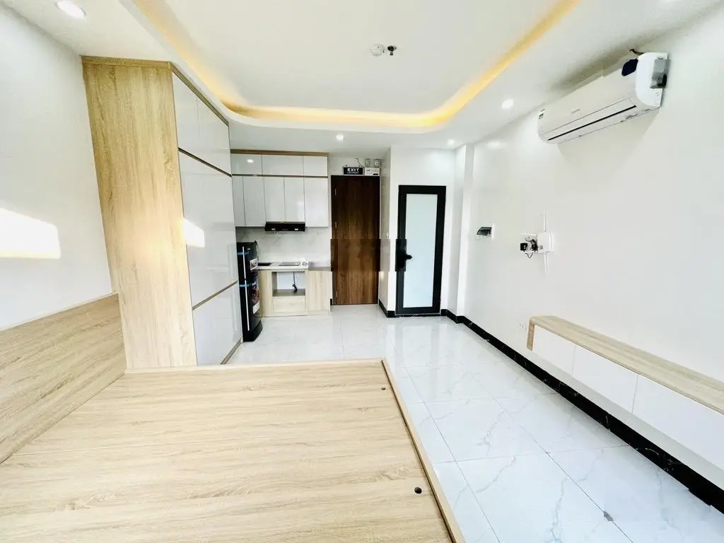 CHDV , cc mini ngay TÂY TỰU ,7 tầng thang máy ,12 khép kín, lô góc , gần chợ ,7,X Tỷ 0985 387 ***
