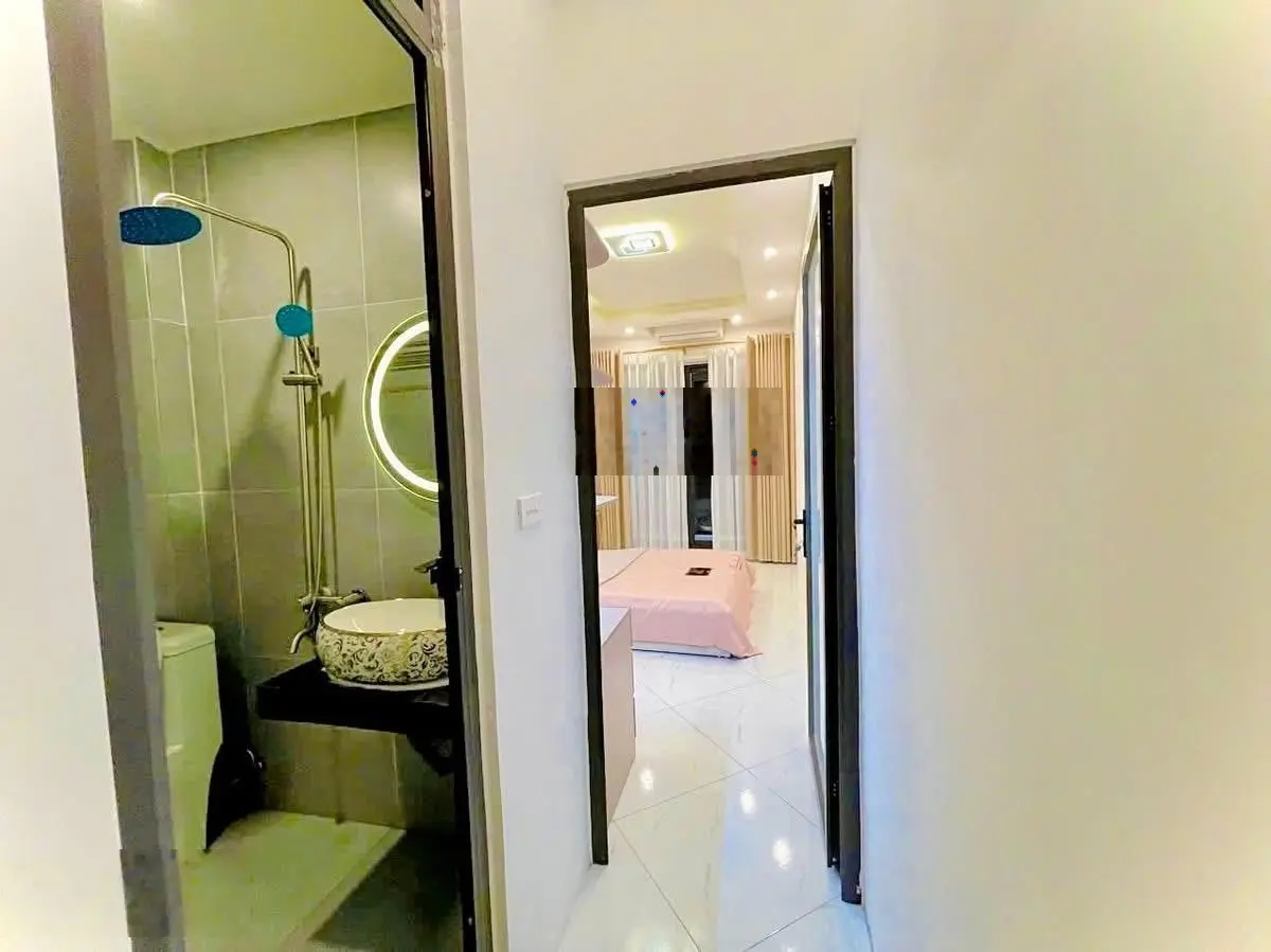 Nam Vương! Đ Láng, gần phố, ngõ rộng, 3 gác, nở hậu, nhà đẹp, tặng nội thất, 35m*4 tầng