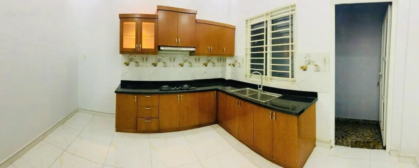 Siêu phẩm 4tầng tăng nhơn phú b - hxh 7m, 6.5 tỷ, hiếm!!