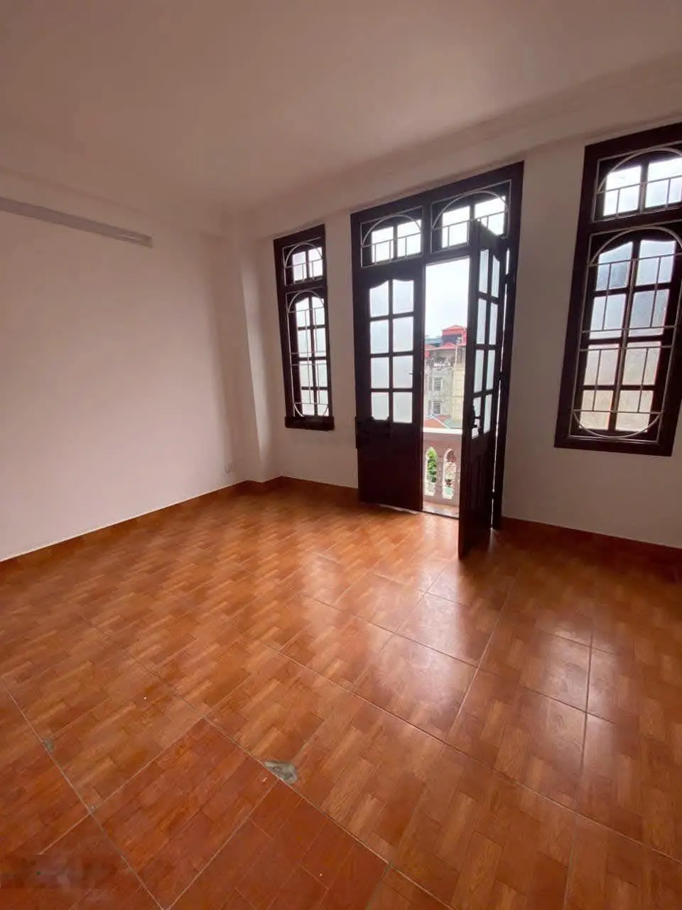 Bán nhà kim giang, đại kim - ngõ nông - ôtô đỗ cửa - tiện ích bạt ngàn - 4 tầng ở ngay - giá 5,95tỷ