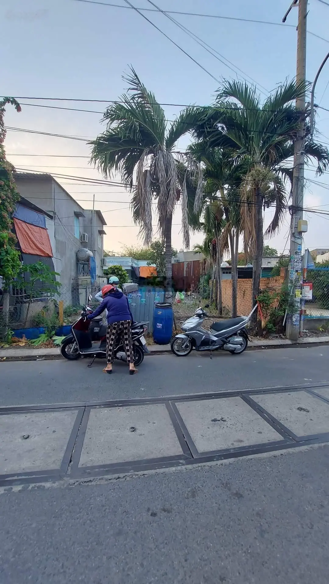 Đất MT đường nhựa Nguyễn Hiền, Phường Dĩ An, Tp Dĩ An
