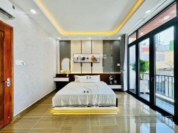 Bán gấp nhà HXH Trần Tuấn Khải - P5 - Quận 5. DT 68m2, 3tỷ270tr, sổ hồng, đang cho thuê 17tr/th