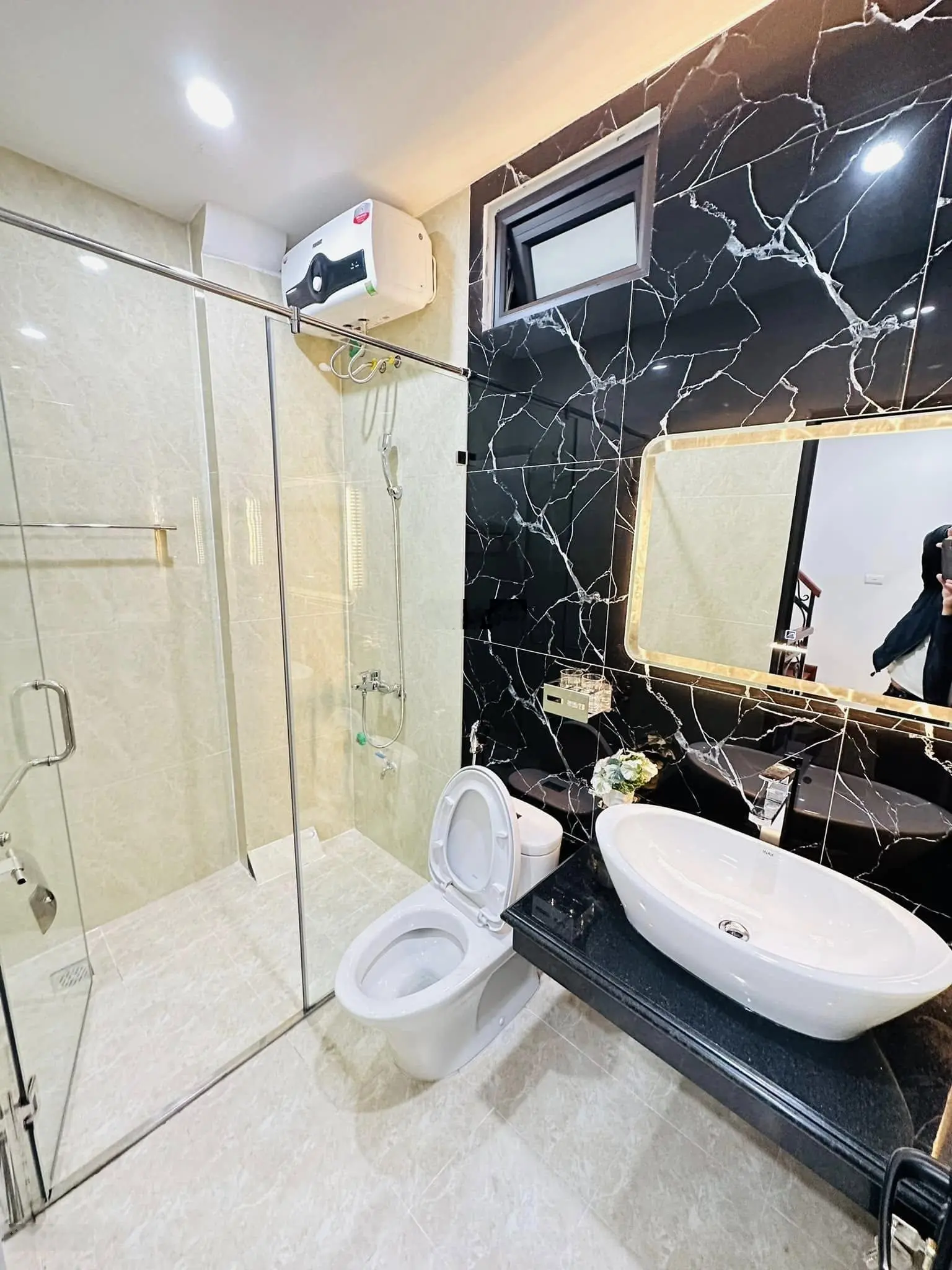 Liền kề 158 phố NGUYỄN SƠN Long Biên - diện tích 85m 6tầng MT 6m kinh doanh - giá tốt.