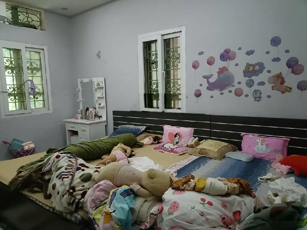 Bán nhà phân lô phố Kim Đồng - Giáp Bát. Ô tô đỗ cửa, 1p ra hồ Kim Đồng, khu hiếm nhà bán