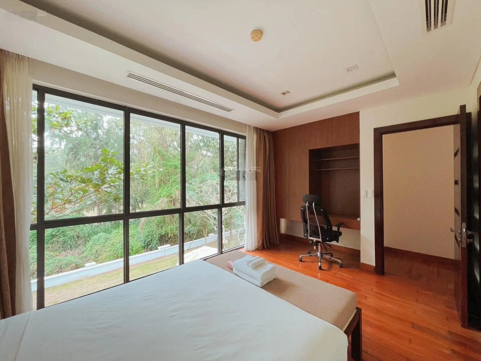 Ngộp bank chủ bán cắt lỗ hơn 5 tỷ biệt thự Ocean Villa 2PN, full nội thất view biển sẵn sổ lâu dài