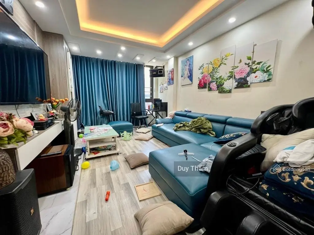 Bán nhà phân lô | thang máy | ô tô đỗ cửa | vỉa hè rộng | nhà tự xây chắc chắn