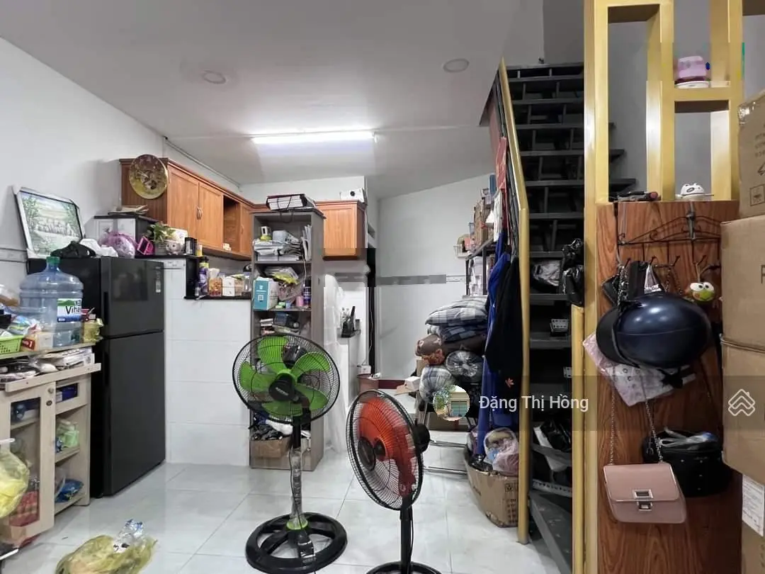 Bán nhà đường Lưu Chí Hiếu 87m2 1T2L cách sân bay Tân Sơn Nhất 200m, sổ riêng đang cho thuê 9tr/th