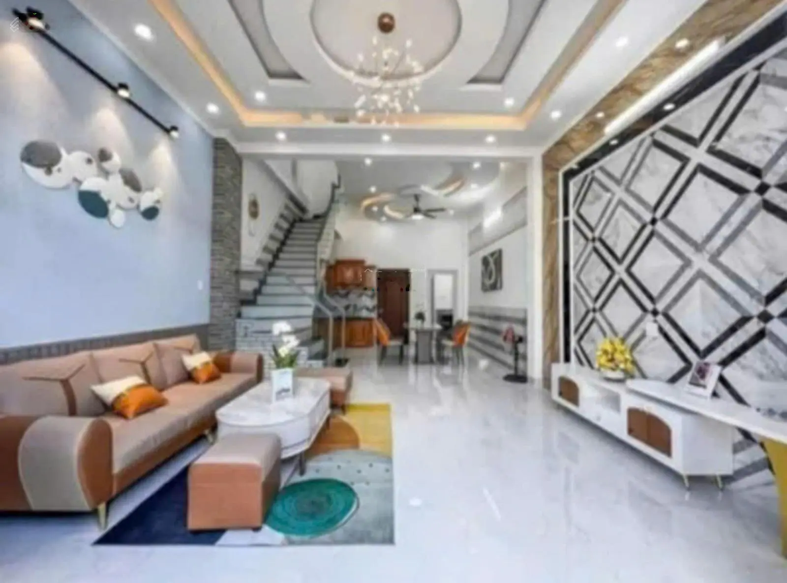 Bán gấp nhà 1 trệt 1 lầu đường Lê Quang Sung, phường 6, quận 6 gần chợ Bình Tây LH 0898 156 ***