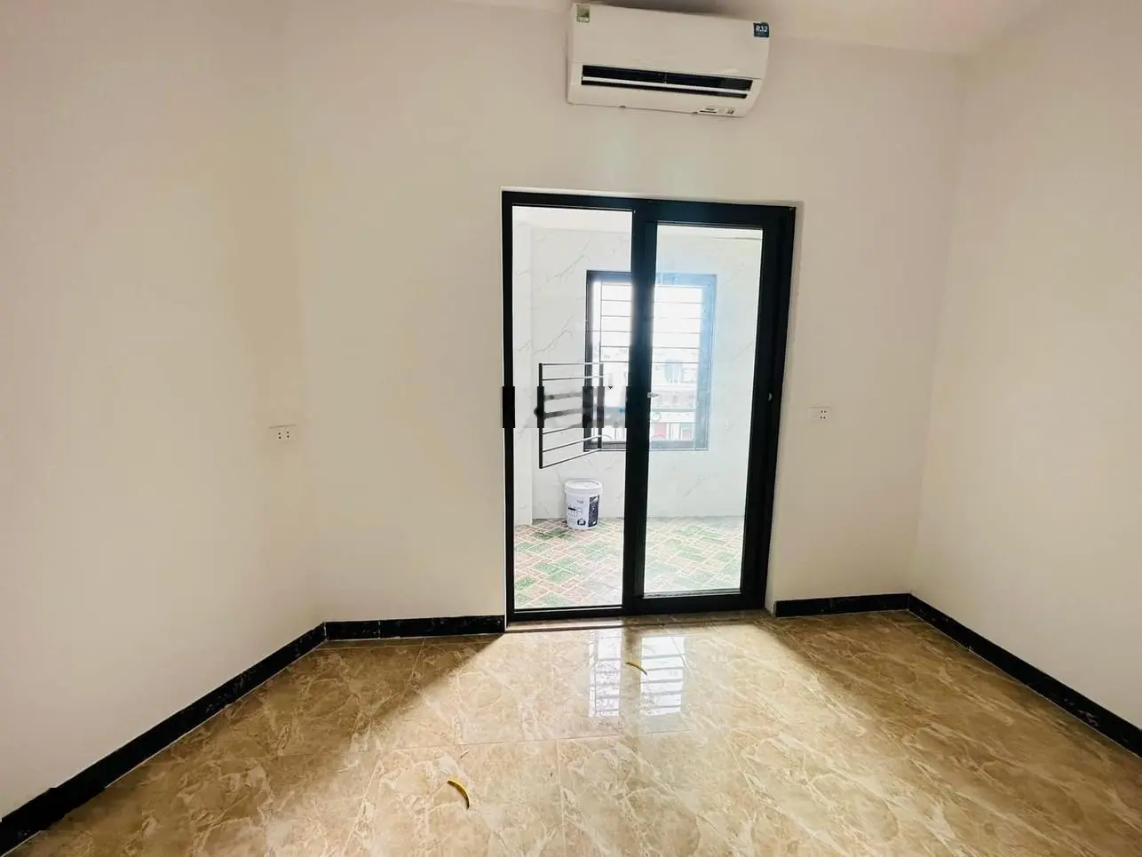 Hot, bán nhà ngõ TIẾN BỘ-ĐỐNG ĐA-HÀ NỘI, DT: 53m2 x 5 Tầng / MT: 4m - Giá : 6,2 Tỷ