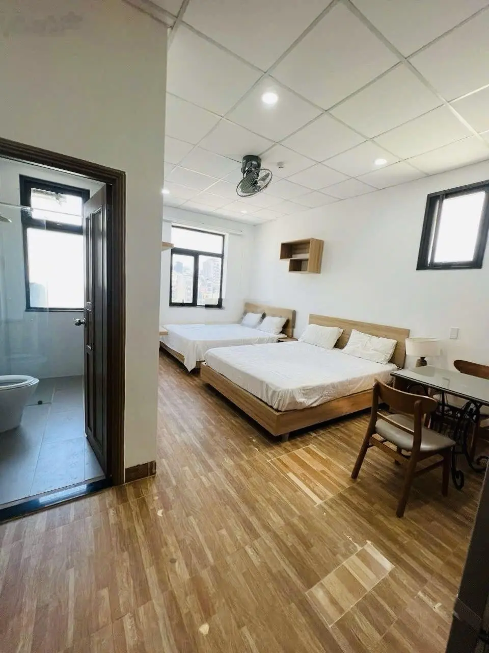 Bán Nhà mặt phố tại Cao Bá Quát, 14,7 tỷ, 76m2, đẹp, nhiều tiện ích