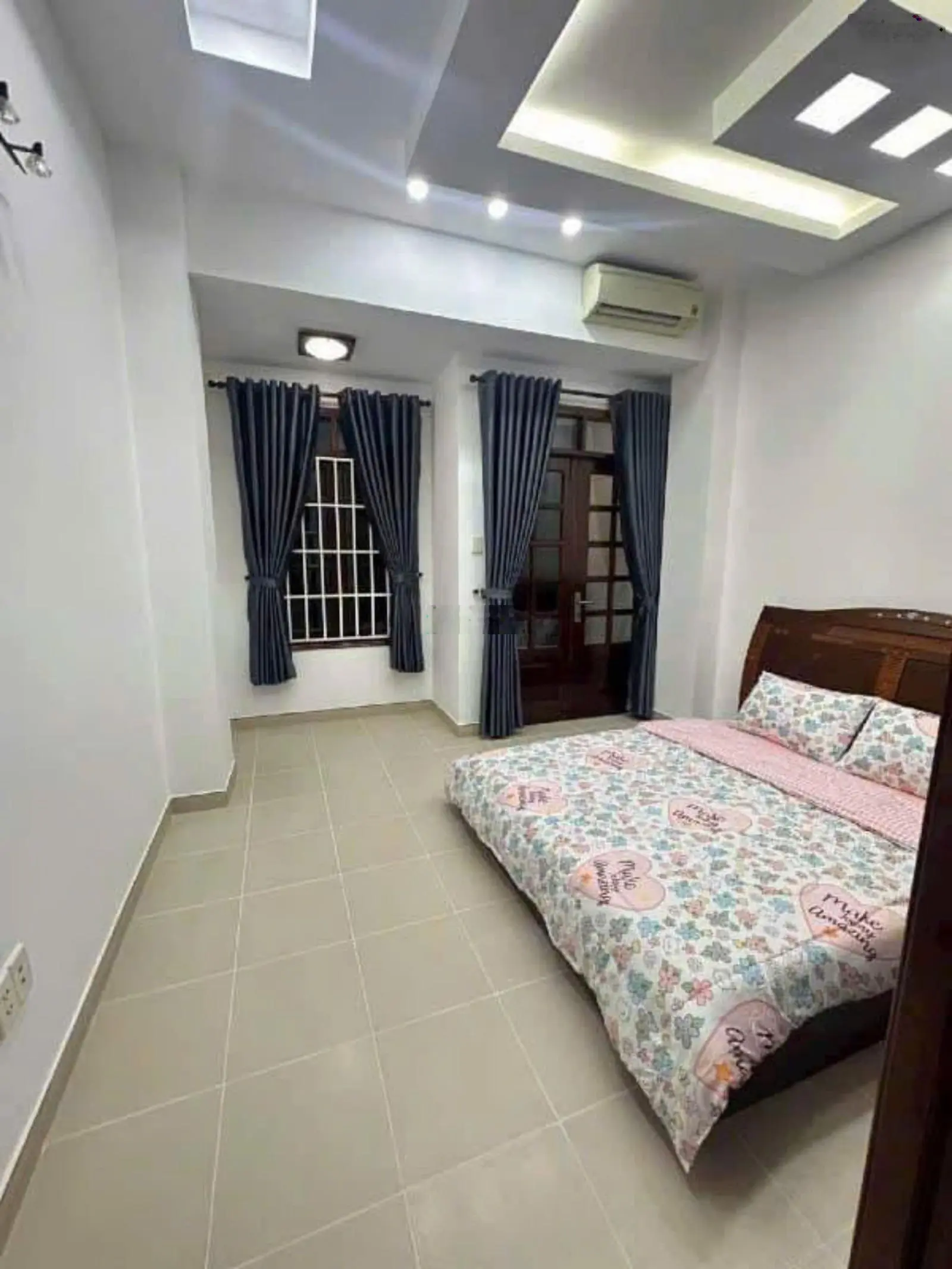 Bán gấp nhà Bùi Đình Túy. Quận Bình Thạnh - 45,8m2 - 2PN3WC- giá 2 tỷ 890- LH 0765 539 ***