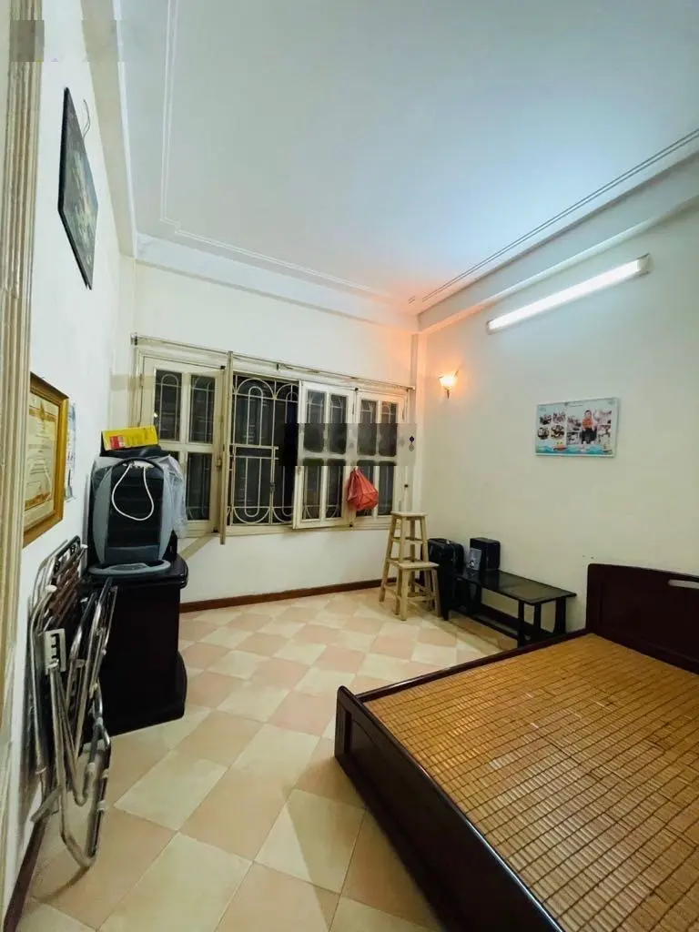 Phân lô Văn Cao, Ba Đình, vỉa hè ô tô tránh, kinh doanh, DT 45m2 x 5 tầng giá: Nhỉnh 16 tỷ