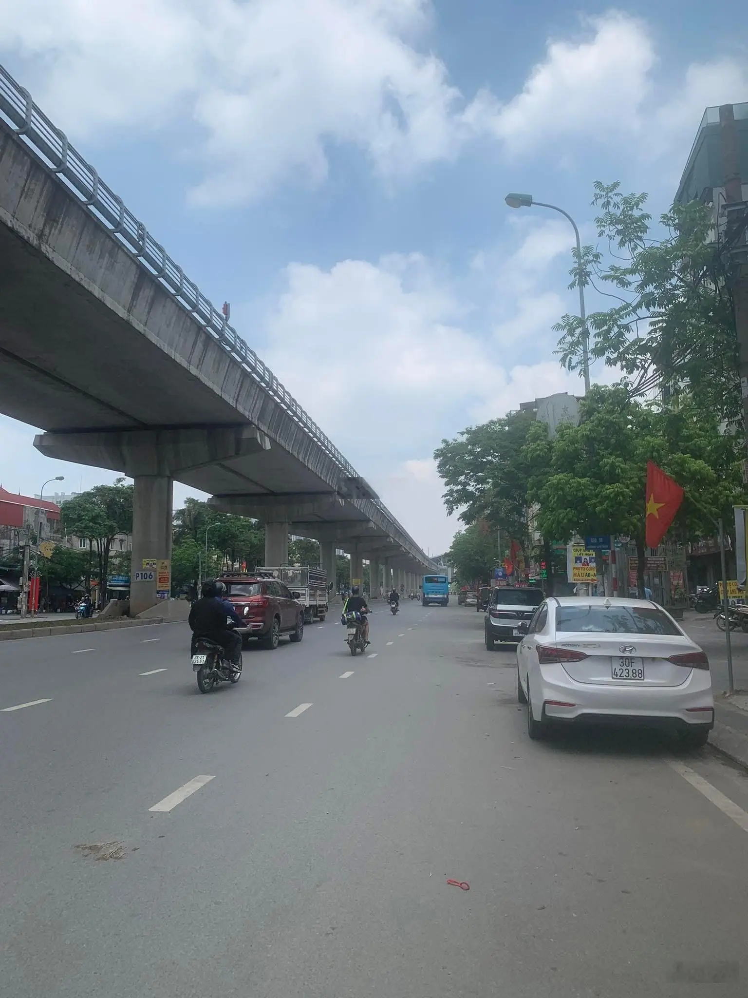 Cắt Lỗ Cần tiền bán gấp,nhà dân xây mới 5tầng TM ,Ngõ thông ,nông gần phố DT 48 m2 8P ngủ,10tyx CTL