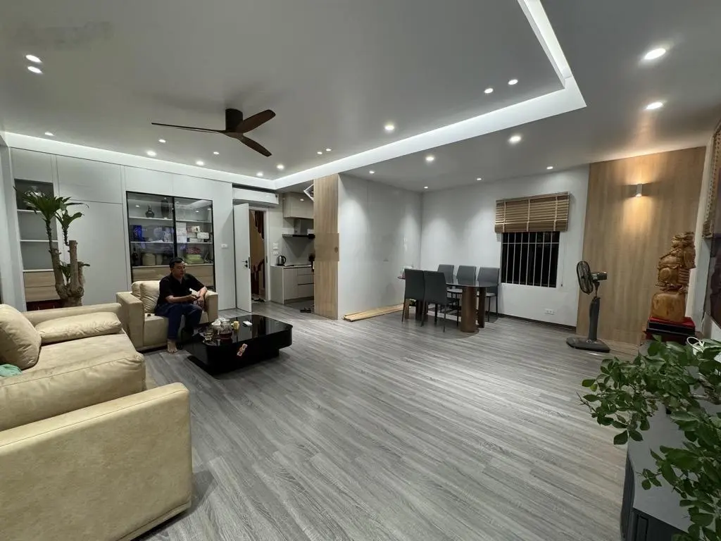 Siêu phẩm kim giang 7 tầng thang máy, lô góc, thiết kế và nội thất đẳng cấp, vị trí ô tô, 73m