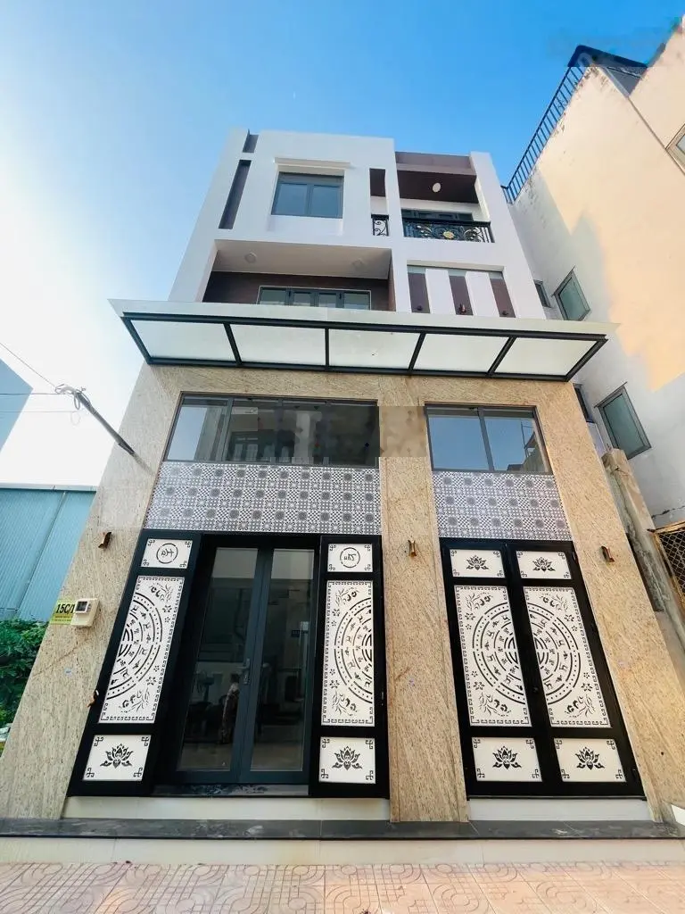 Mặt tiền kinh doanh siêu rộng có vỉa hè 7 mét