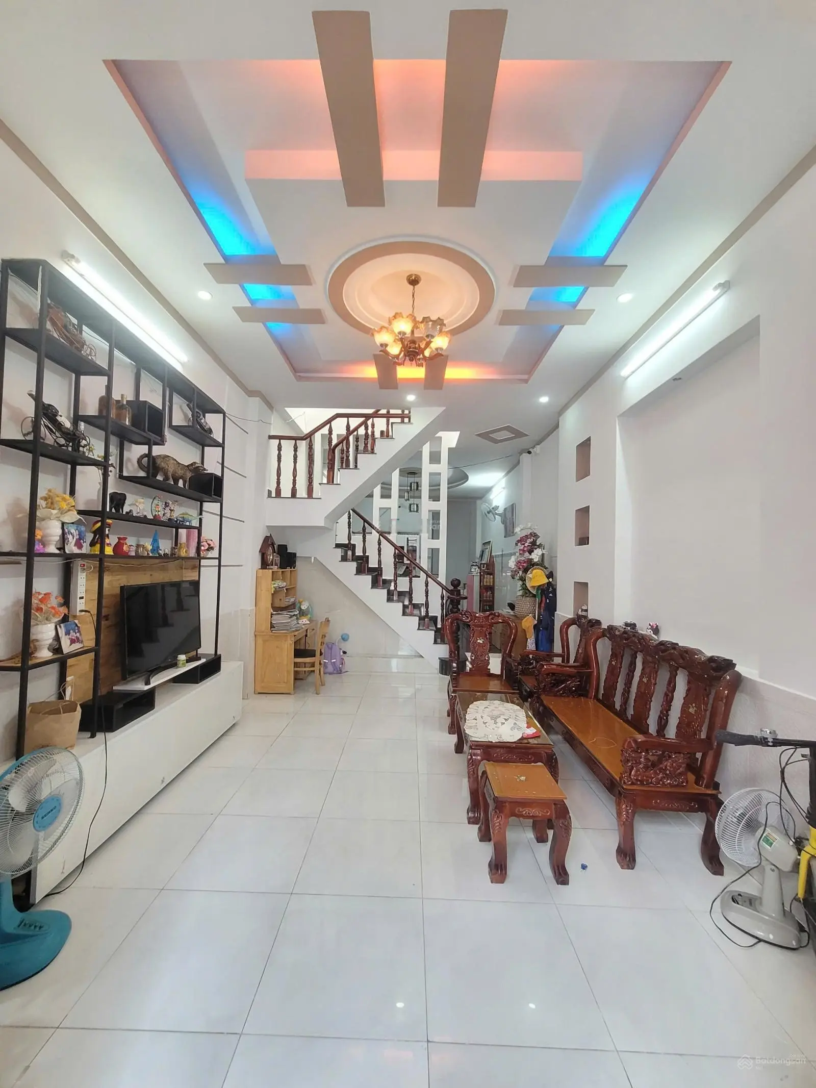 Bán nhà phố Đông B, Đông Hòa. Gần ngay đường Hai Bà Trưng.