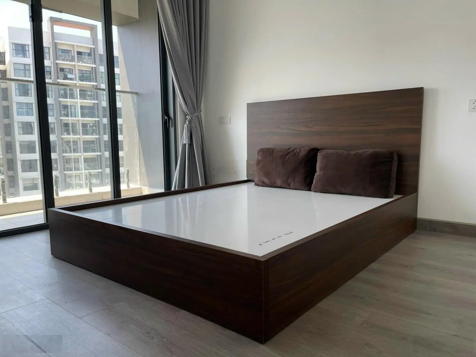 Bán Diamond 3PN - 116m2 giá 7 tỷ bao hết thuế phí