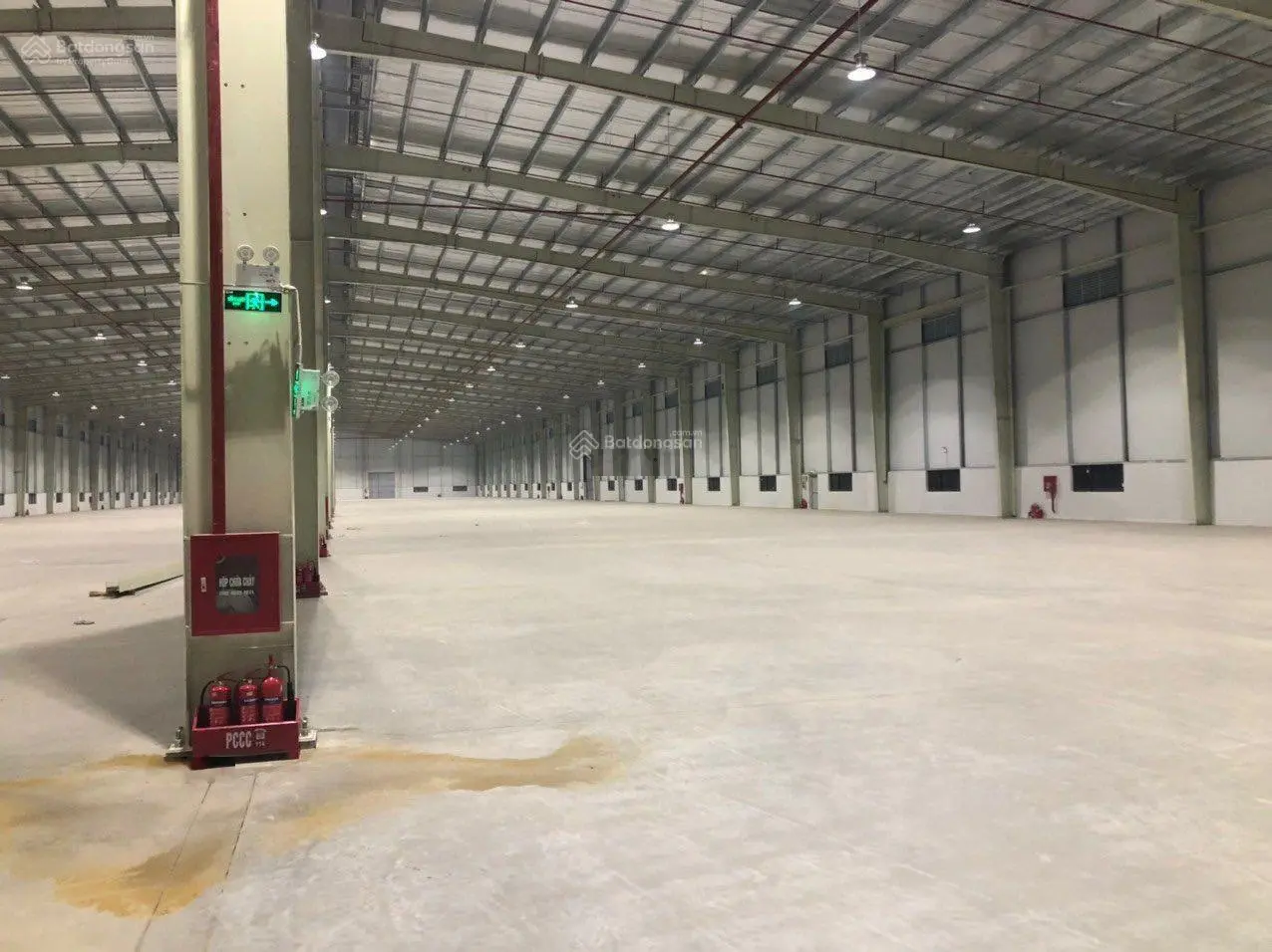 Chuyển nhượng kho nhà xưởng khu công nghiệp Quang Minh DT: 9000m2 14.000m2 2,6ha, 1,3ha 0868 193 ***