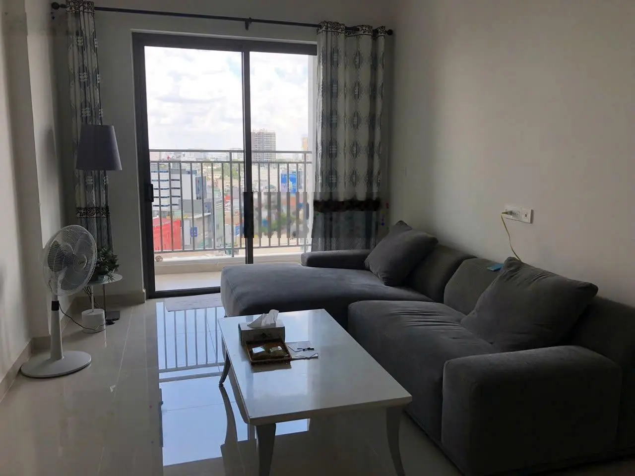 Bán gấp căn hộ CC Carillon 7, Q Tân Phú, DT 103m2, 3PN/2WC giá 4.9 tỷ, có sổ LH: 0903 318 *** Minh