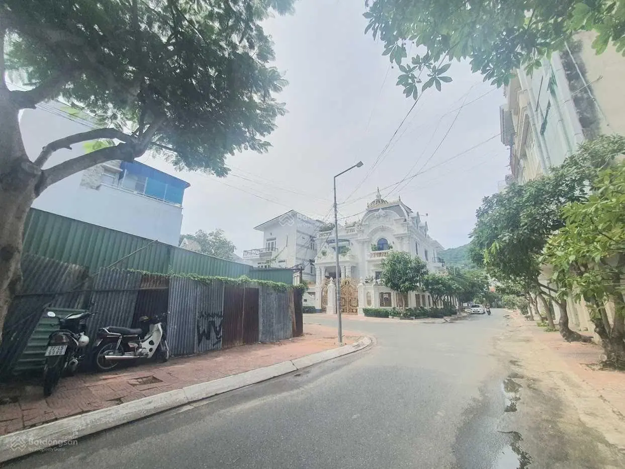 Bán lô đất biệt thự góc 2 mặt tiền khu Á Châu, Phường 2, Vũng Tàu. Giá 18 tỷ