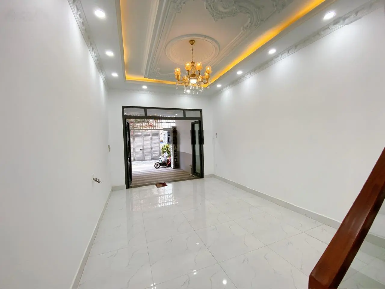 Bán NR 4PN, 5WC, 80m2 tại Đào Tông Nguyên, 6,8 tỷ VND