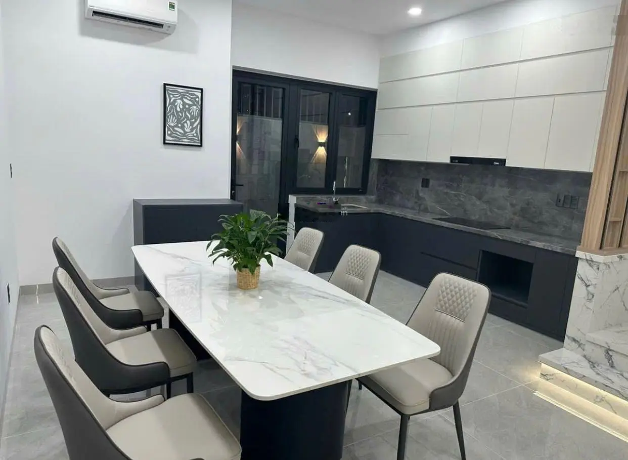 Bán căn nhà đẹp mới xây Nguyễn Đình Chiểu, thị trấn Đạ Tẻh