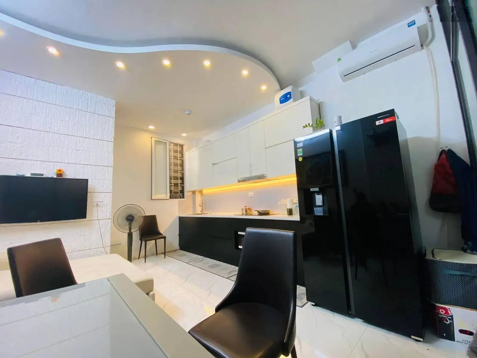 Bán nhà riêng tại Hoa Bằng, 9,4 tỷ, 50 m2, 4PN, 4WC, pháp lý đầy đủ
