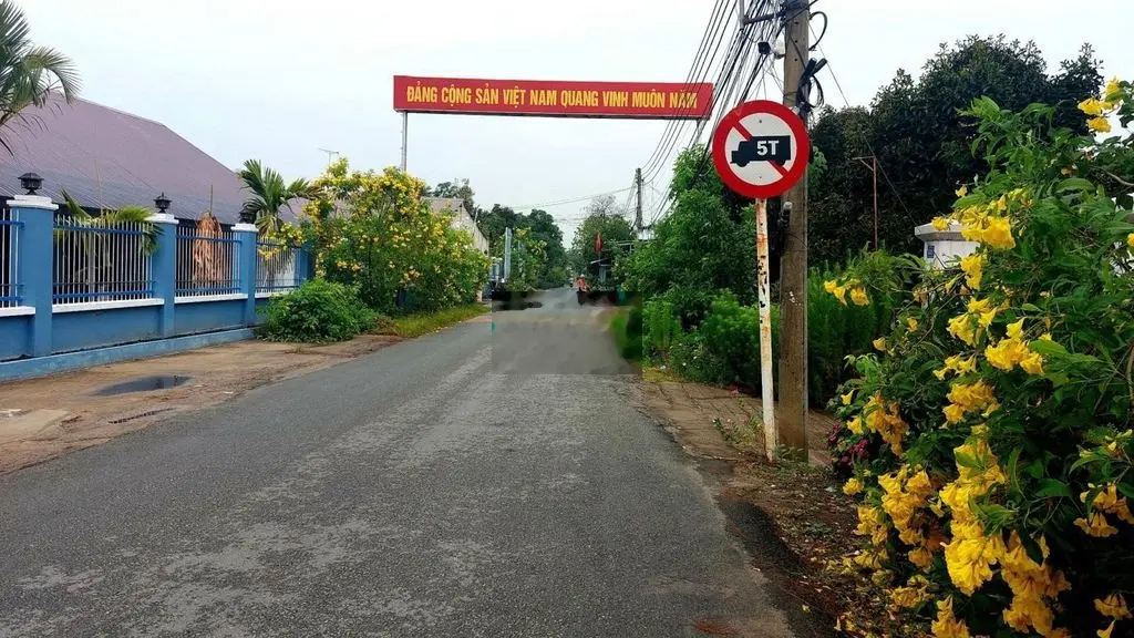 Cần Tiền Bán Đất Dĩ An 1,79t/250m2,SHR,MTĐ 6m