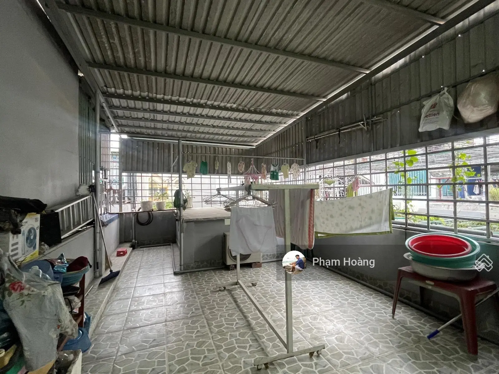 CẦN BÁN GẤP NHÀ 1 TRỆT 2 LẦU +TRUNG TÂM TP. DĨ AN CHỈ 4,4T - Diện tích: 72m ngang 4 - Đường nhựa