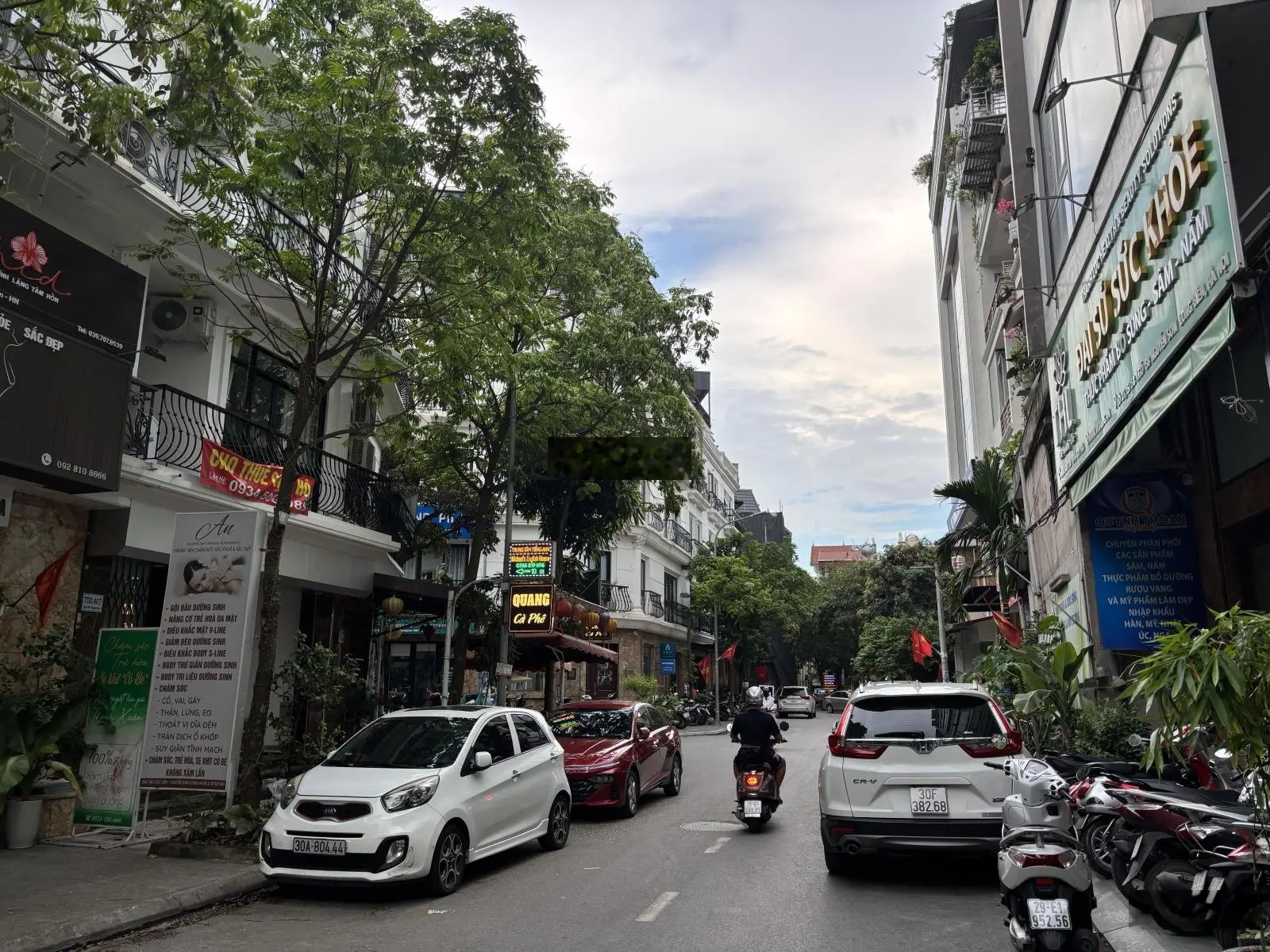 Bán Căn Nhà 6 Tầng Thang Máy Full Đồ Mặt Kinh Doanh Khu Phố Nguyễn Sơn kinh doanh Sầm Uất giá trị