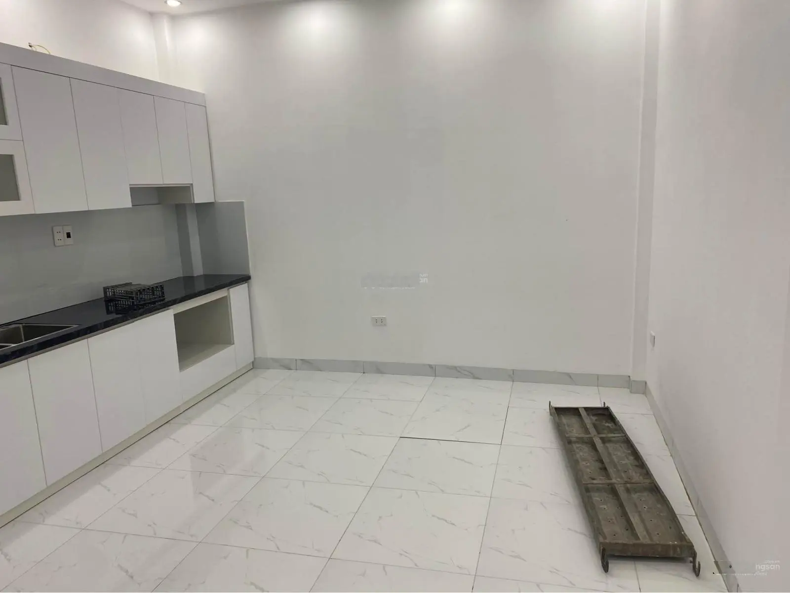 Bán Nhà Riêng Lại Yên Hoài Đức 42m2 oto Đỗ Cổng