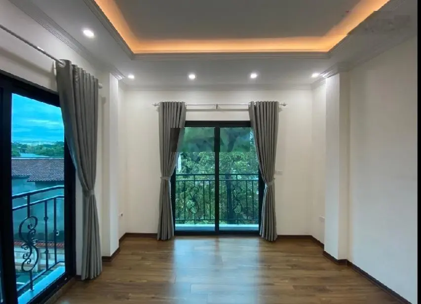 Bán nhà mặt phố Đa Sỹ, Hà Đông, lô góc 2 mặt tiền 55m2, 5 tầng, thang máy, giá 14,78 tỷ