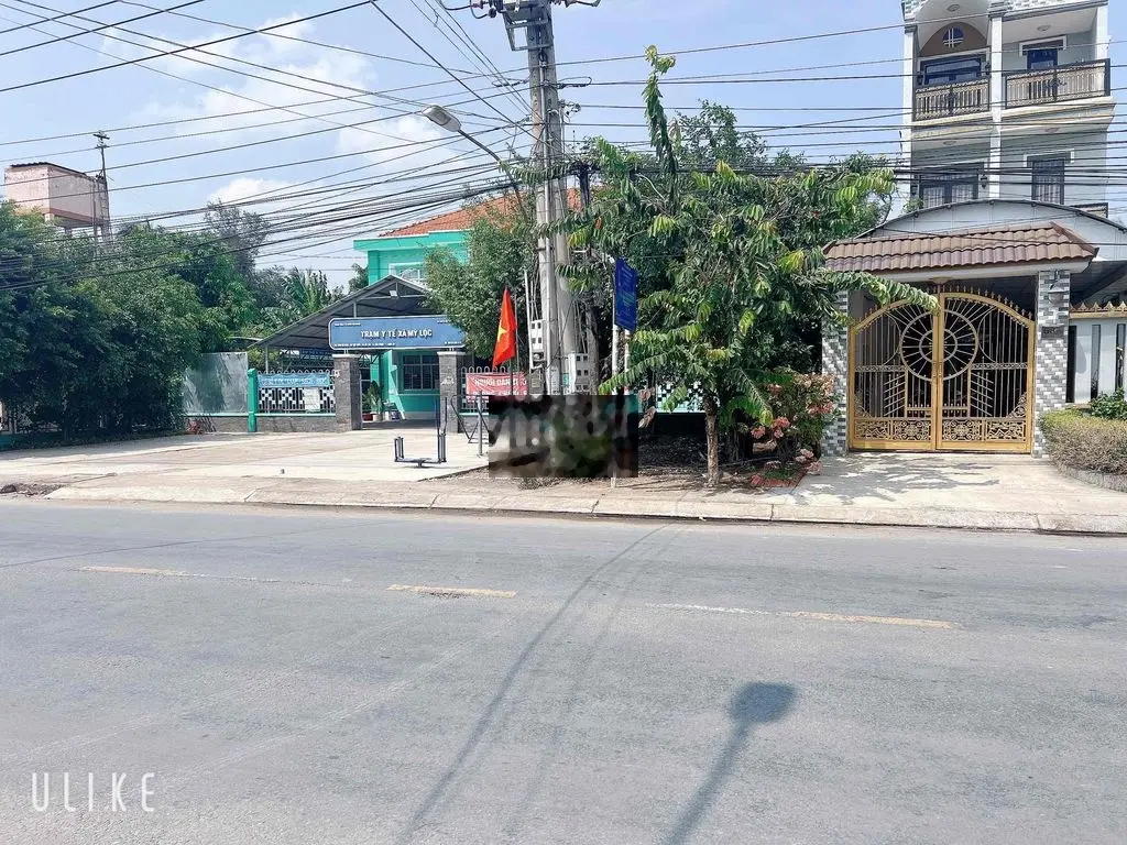 đất mặt tiền 835 ngay ngã 3 giá ngộp cần bán gấp