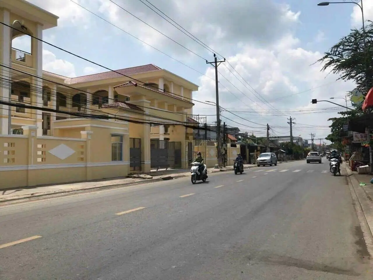 Bán Đất đường Trần Hưng Đạo , Phường 10 , Sóc Trăng , 5x20 ( 100m2 ) , SHR , GIÁ 750TR