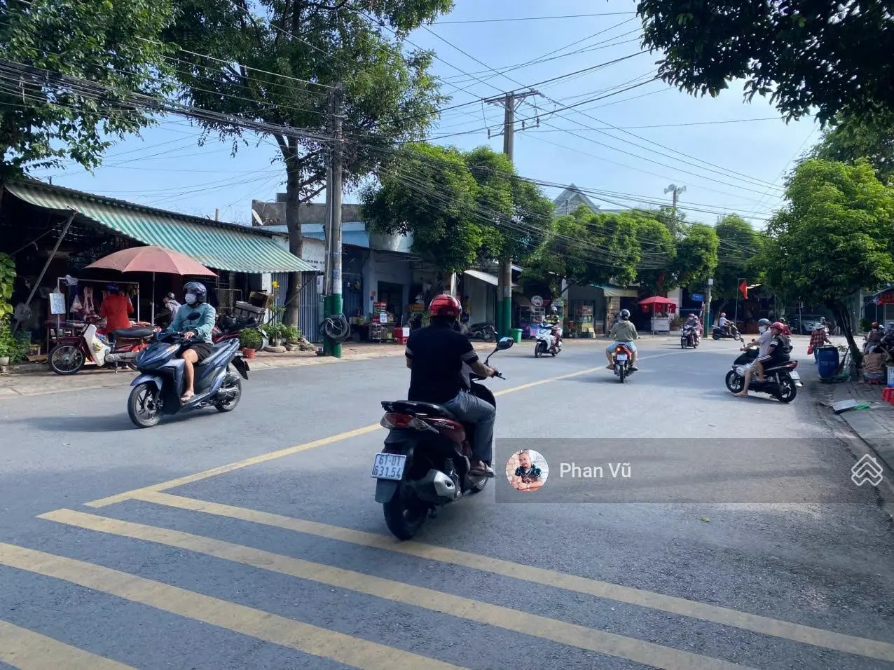 Bán Nhà ngay Chợ Dĩ An, Đường Nguyễn Thái Học,, 516m2, thu nhập 25tr/th. Lh: 0909.290.286