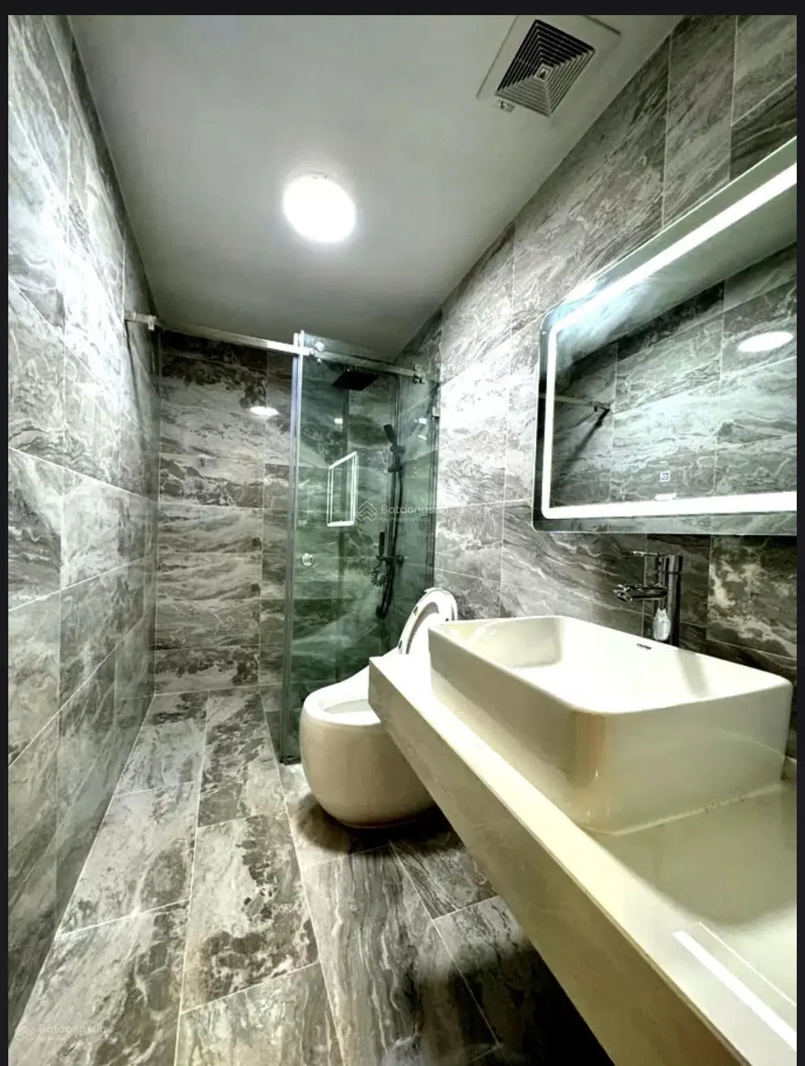 Bán nhà riêng 30m2 tại phố Tôn Đức Thắng, Đống Đa, giá 7,5 tỷ vnd - cơ hội vàng