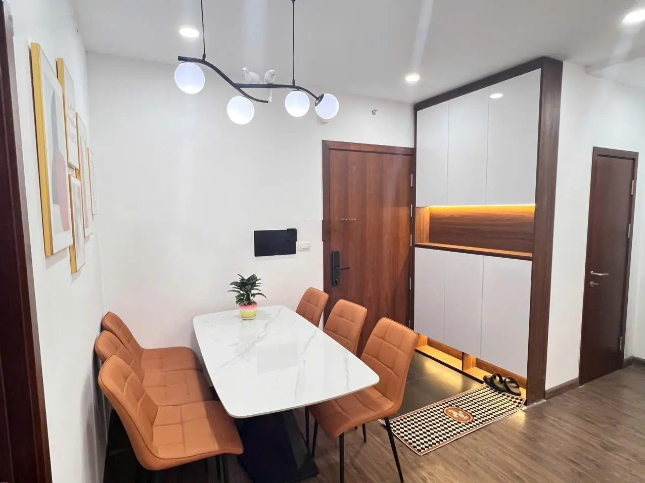 Chính chủ cần bán căn hộ 95m - 3PN - 2WC-Full NT (như hình) Eco LAke View 32 Đại Từ 0989 996 ***