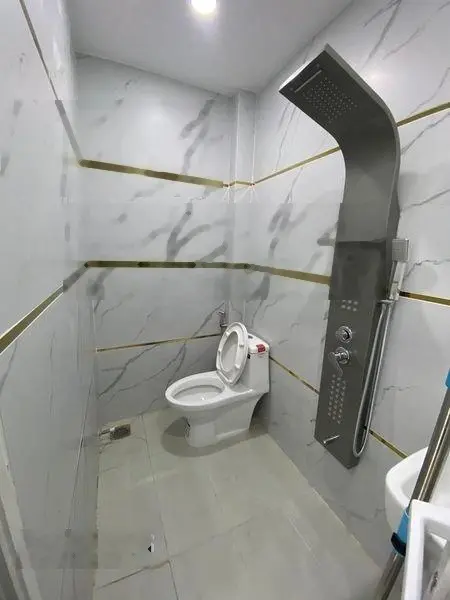 Cần bán gấp nhà 2 lầu 4PN xây mới, sẵn nội thất, sổ hồng hoàn công đủ, ngay Dương Thị Mười, Quận 12