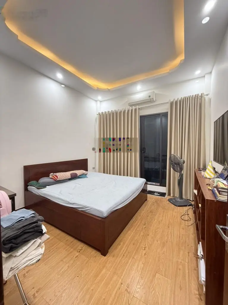 Nguyễn viết xuân- hà đông, nhà đẹp 5 tầng, dt 48m + mt 4.2m - chỉ 8.2 tỷ lh:0962797596.