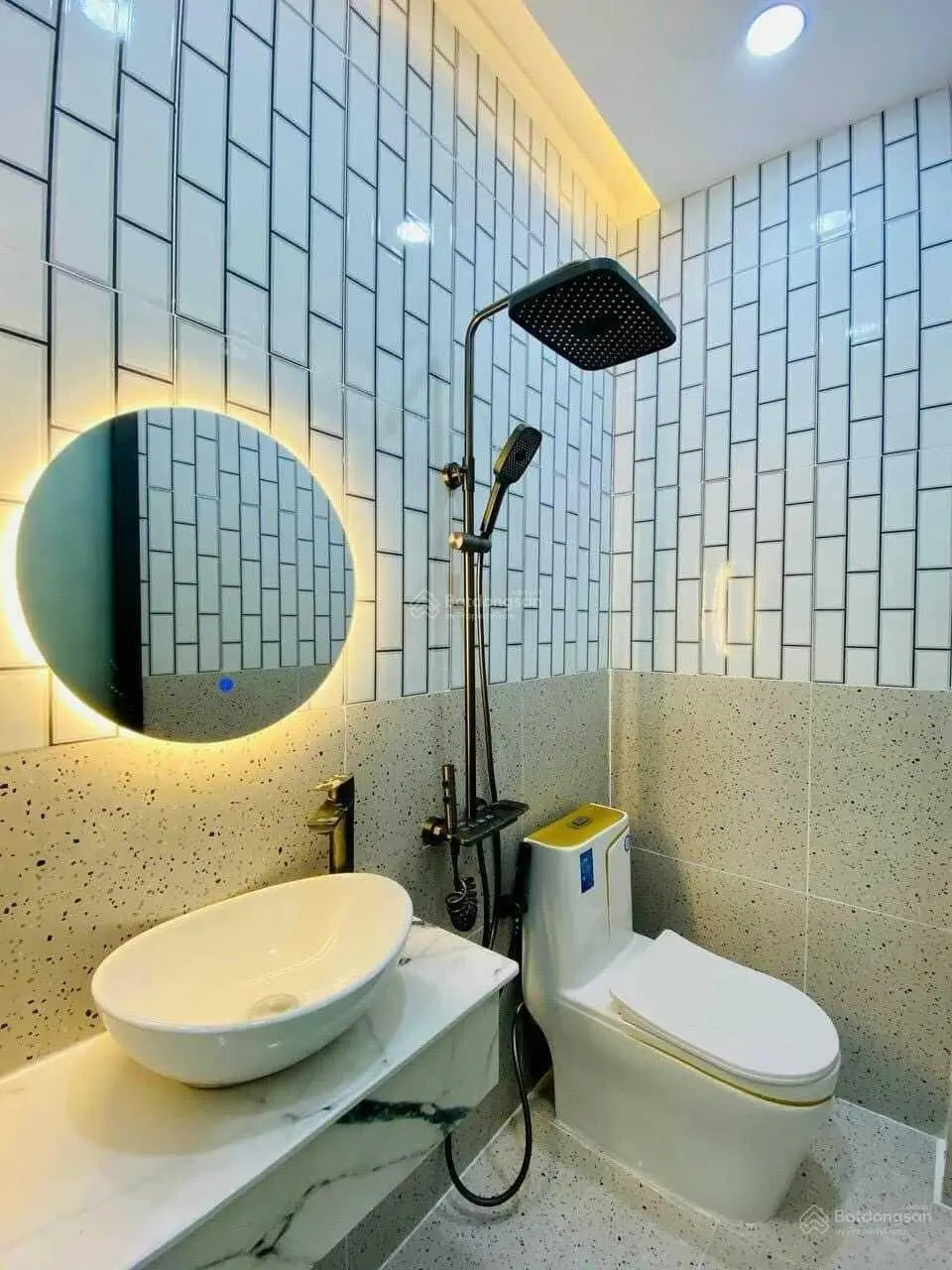 Chủ nhà đi Đức bán nhà Nguyễn Văn Lạc, P21, Bình Thạnh 44m2 giá còn TL. SHR BCC
