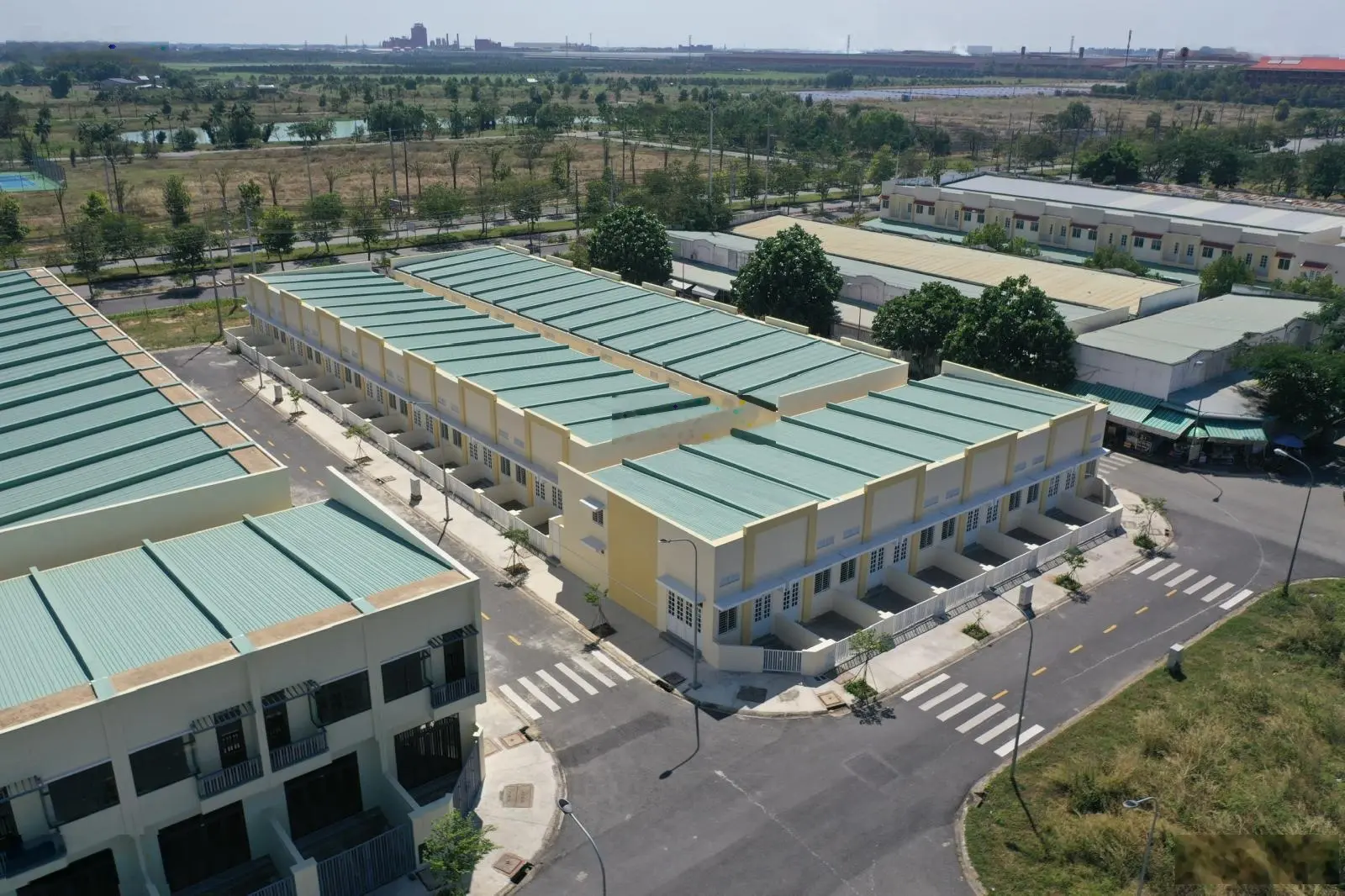 Chỉ với 480 triệu sở hữu ngay căn nhà phố 1 trệt 1 lầu trong khu công nghiệp Phước Đông