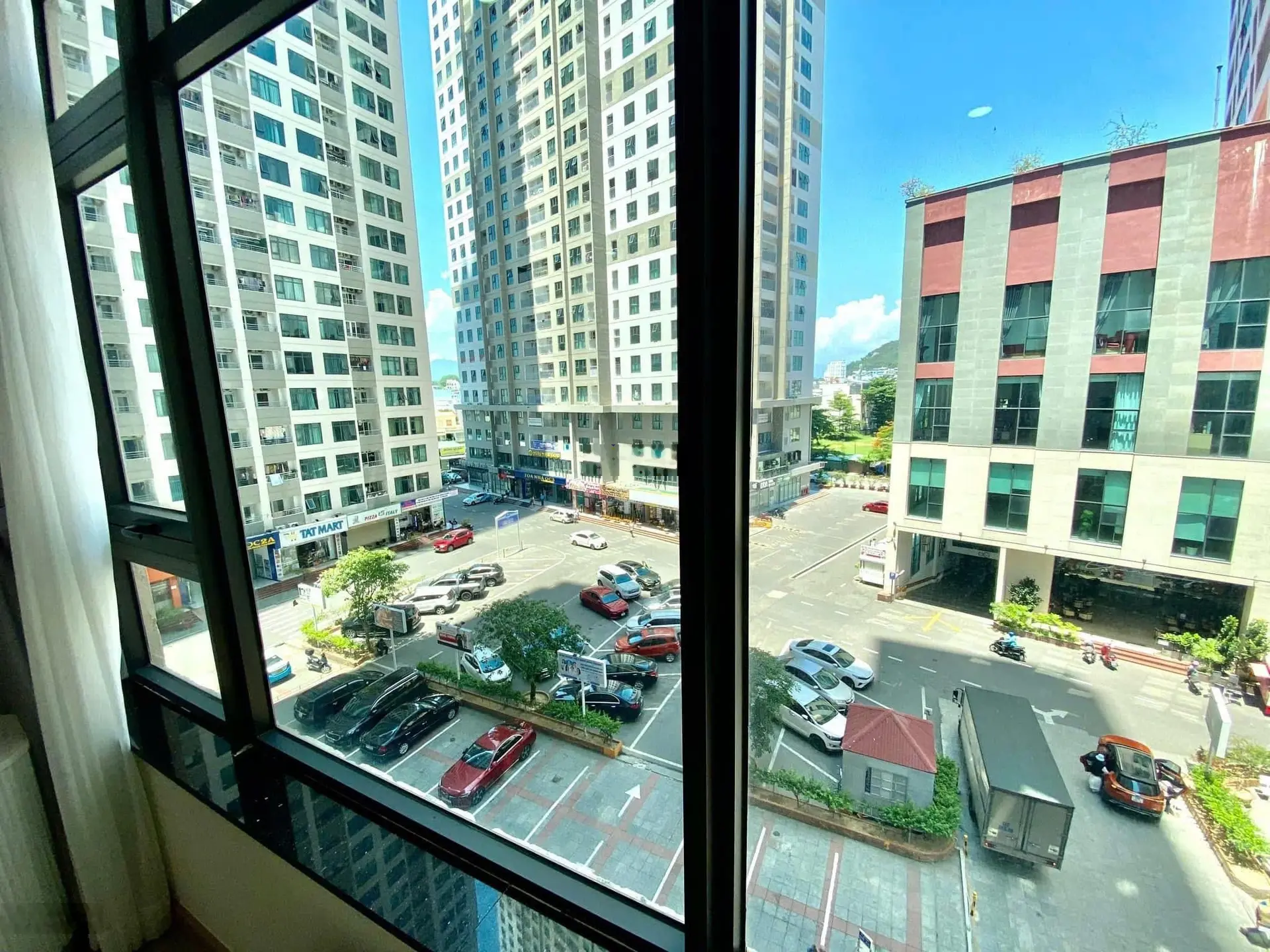 Bán căn góc Mường Thanh Viễn Triều, , Nha Trang, căn 520 toà 1B giá 2tỷ 280, 67m2, Full nội thất