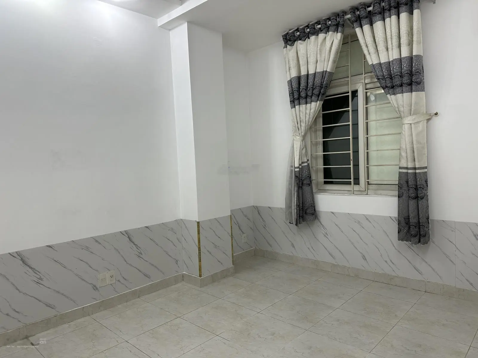 Chính chủ cần bán chung cư Nhất Lan 2 ( bLock C, D) 50m2 1tỷ420 LH 0909 859 ***