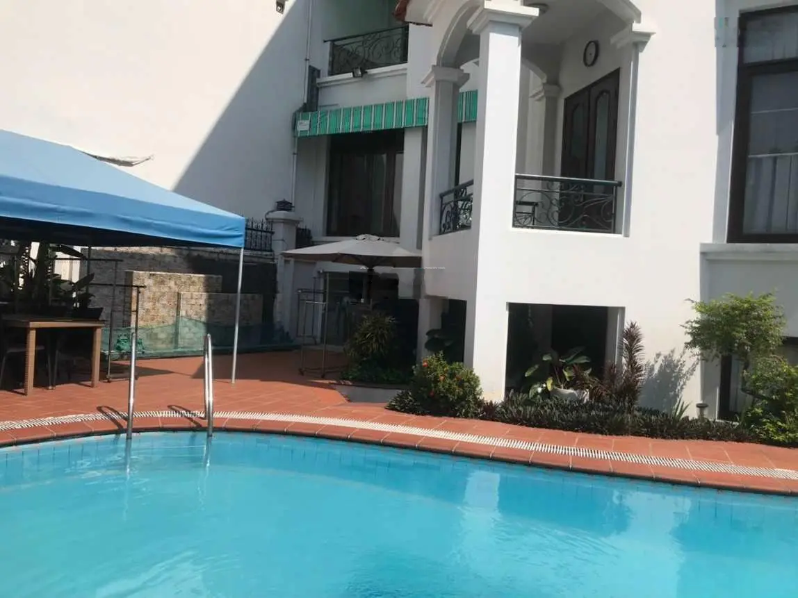 Bán villa góc 2MT đường Nguyễn Ư Dĩ, Thảo Điền, DT 685m2 - 0909 924 ***