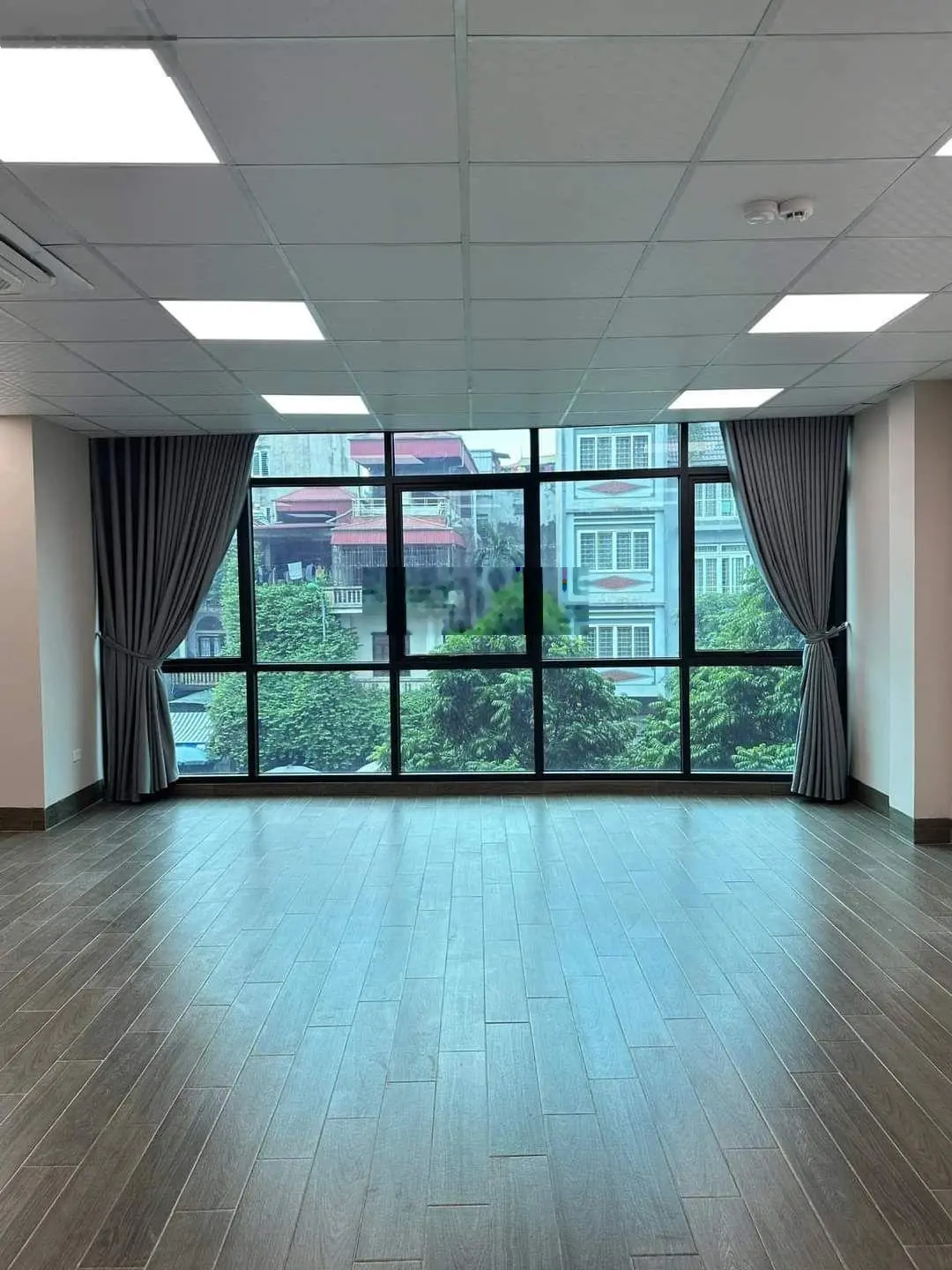 Cực hiếm, bán nhà Hàm Nghi - Nguyễn Đổng Chi, 45m2, 5 tầng, lô góc, 2 mặt đường ô tô, giá hơn 12 tỷ