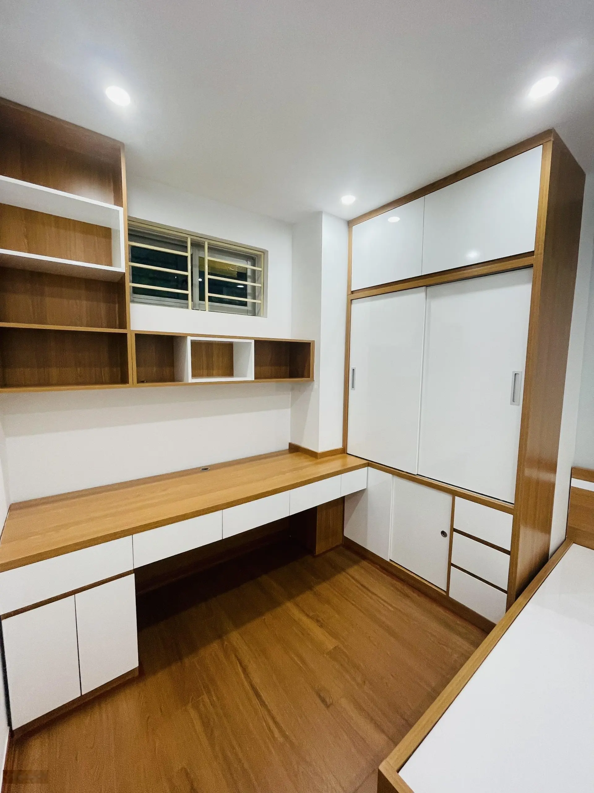 Em bán căn hộ tại HH1A Linh Đàm, Hoàng Mai. Diện tích 67m2