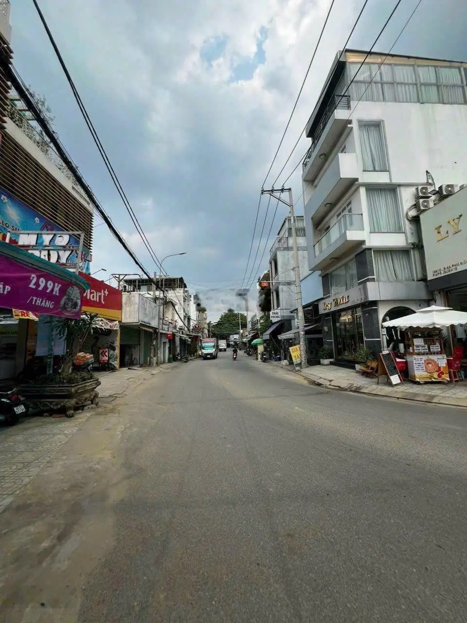 Bán đất đường Nguyễn thị nhuần giá 9.5 tỷ diện tích 5 x 20m